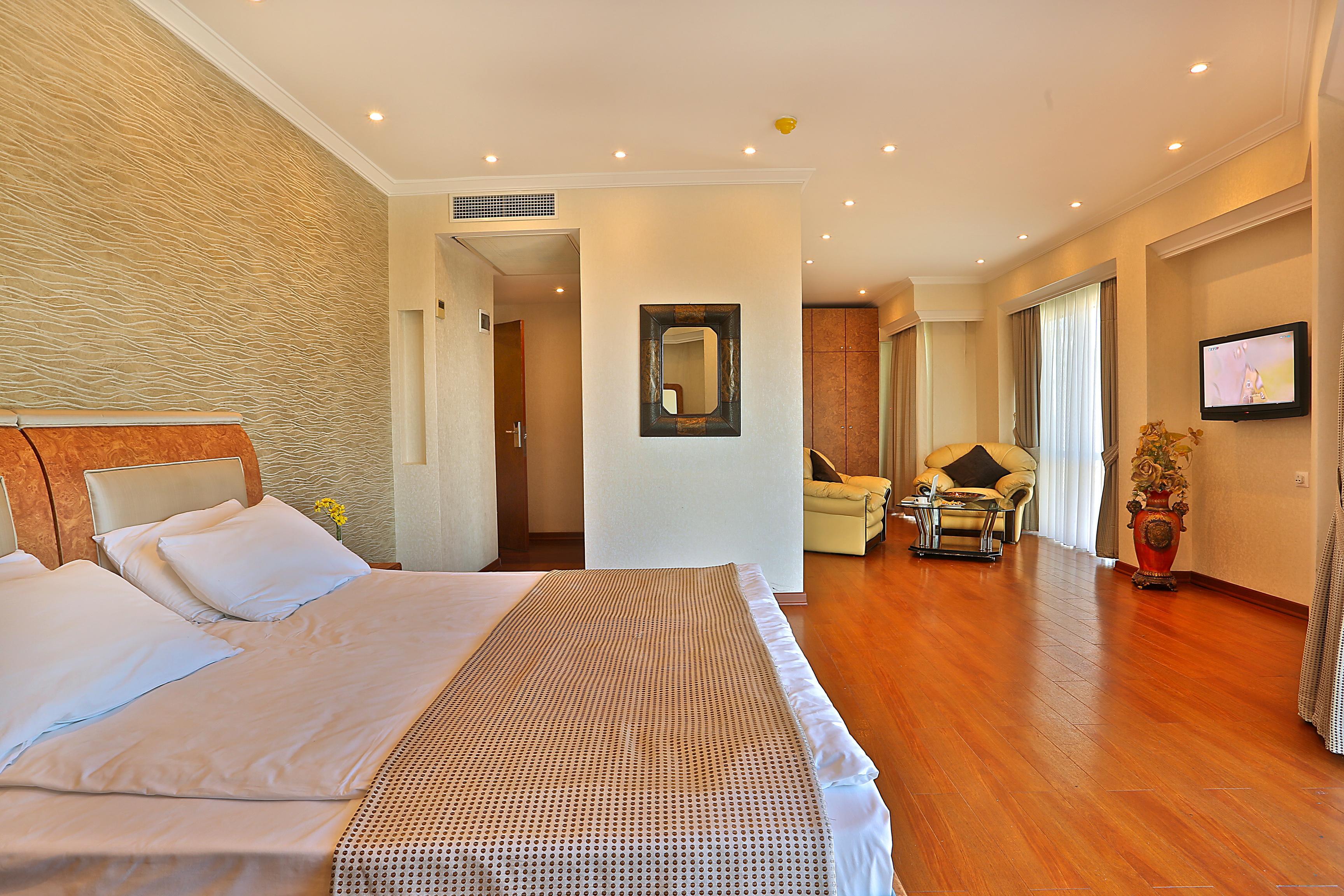 Grand Madrid Hotel Истанбул Екстериор снимка
