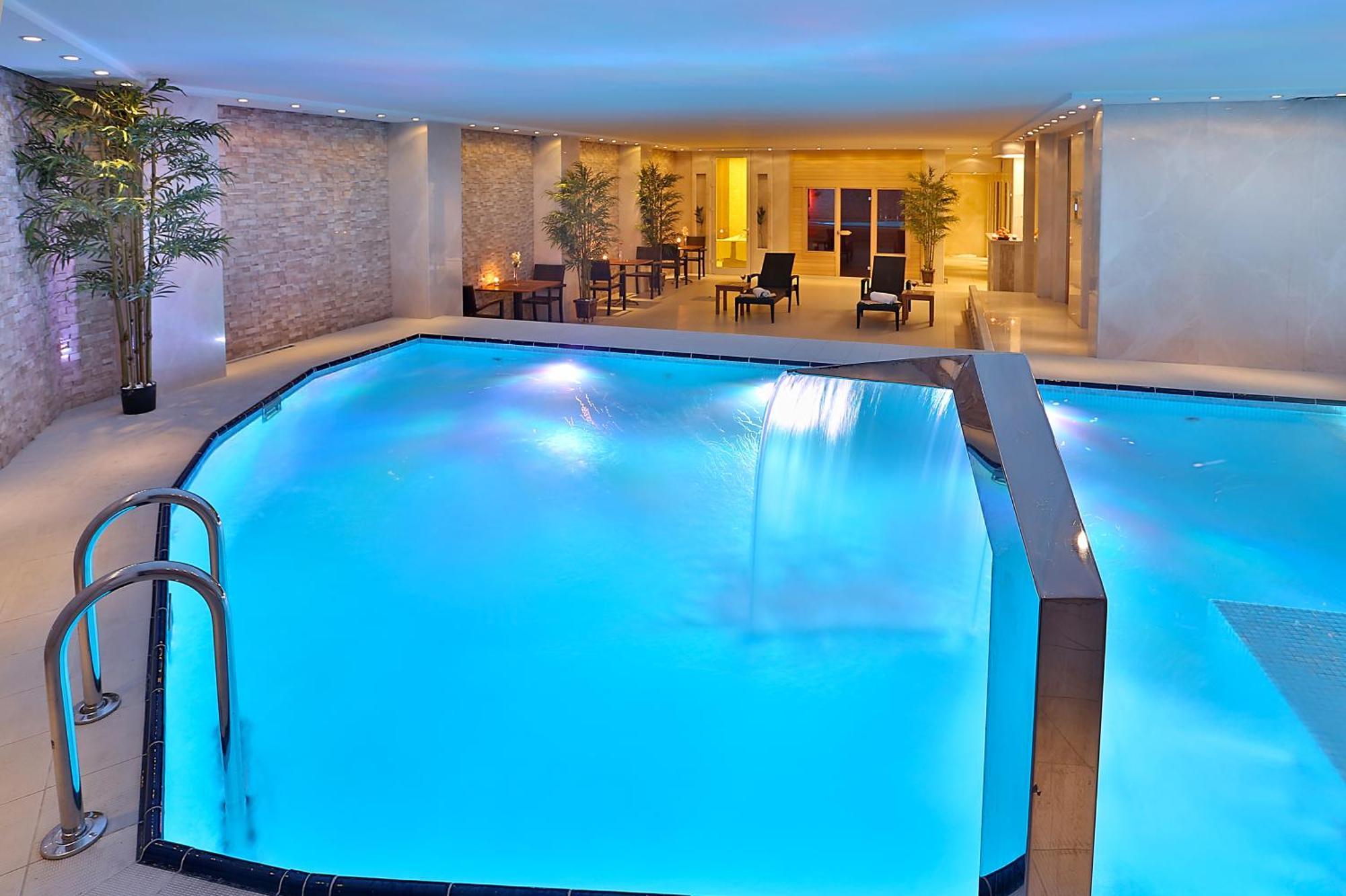 Grand Madrid Hotel Истанбул Екстериор снимка