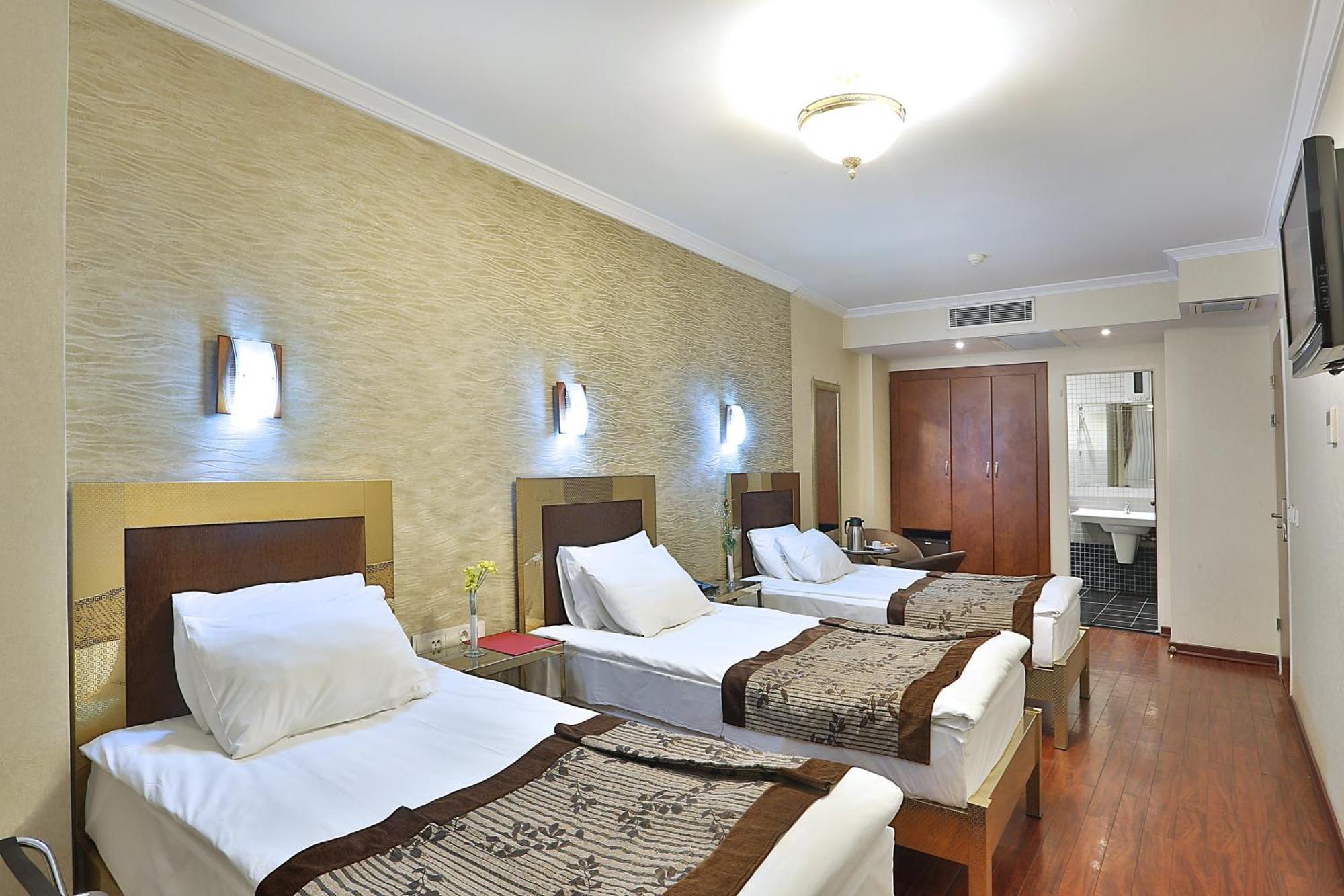 Grand Madrid Hotel Истанбул Стая снимка