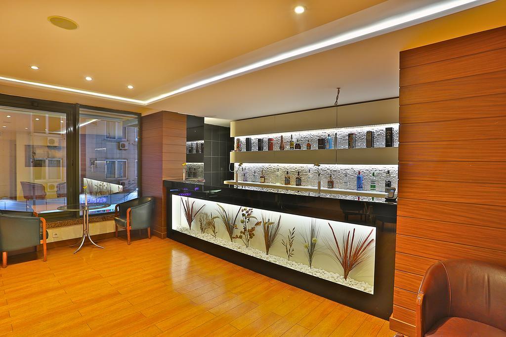 Grand Madrid Hotel Истанбул Екстериор снимка